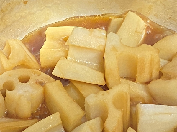 れんこんの甘酢じょうゆ煮