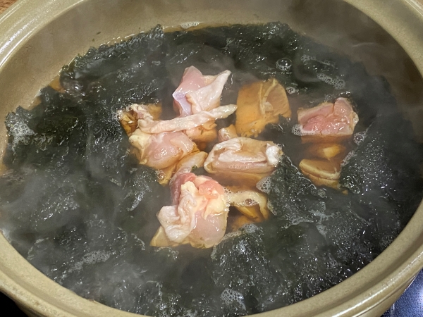 鶏肉と白菜の海苔鍋